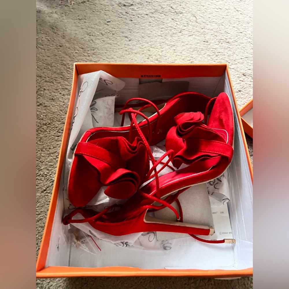 So Me.! Sexy stilettos.!